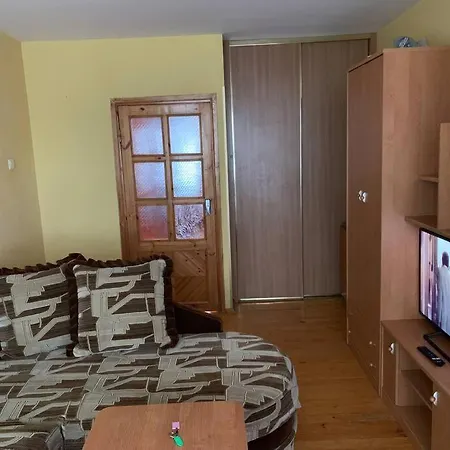 Apartment Minties Street Big 47 Square Meters For 1-5 Persons